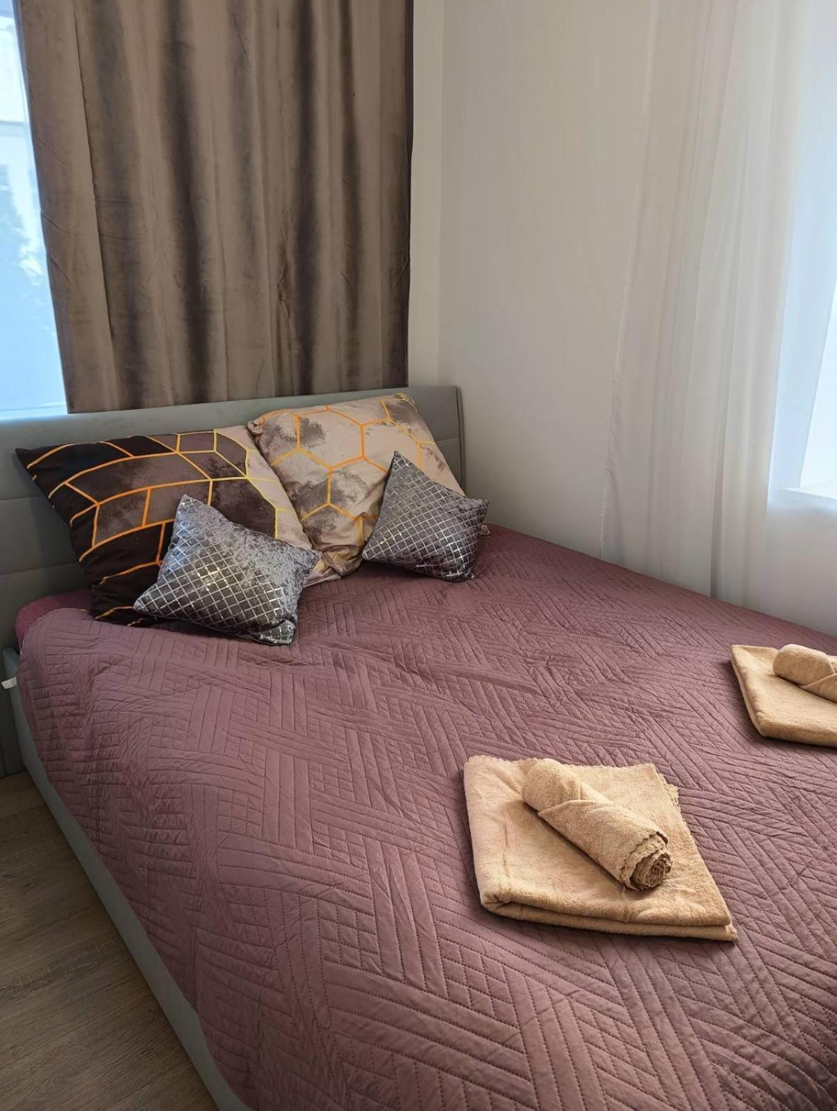Mh Apartment Rzeszów Esterno foto